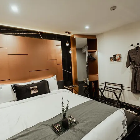 Hotel 433 Asoke