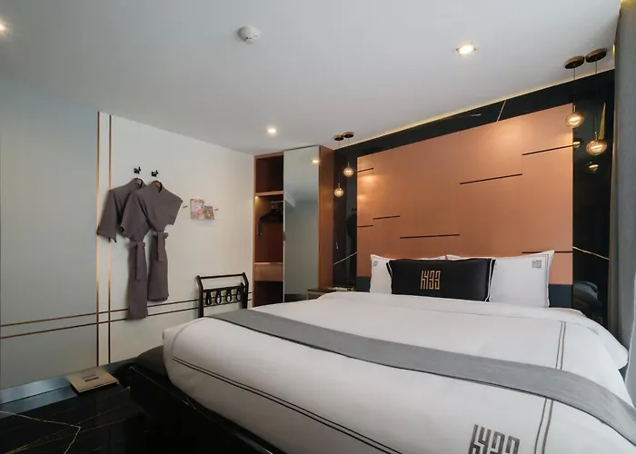 433 - Asoke Sukhumvit Hotel 3*