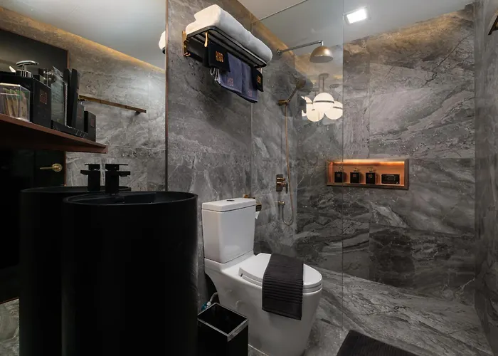 433 - Asoke Sukhumvit 3* Bangkok