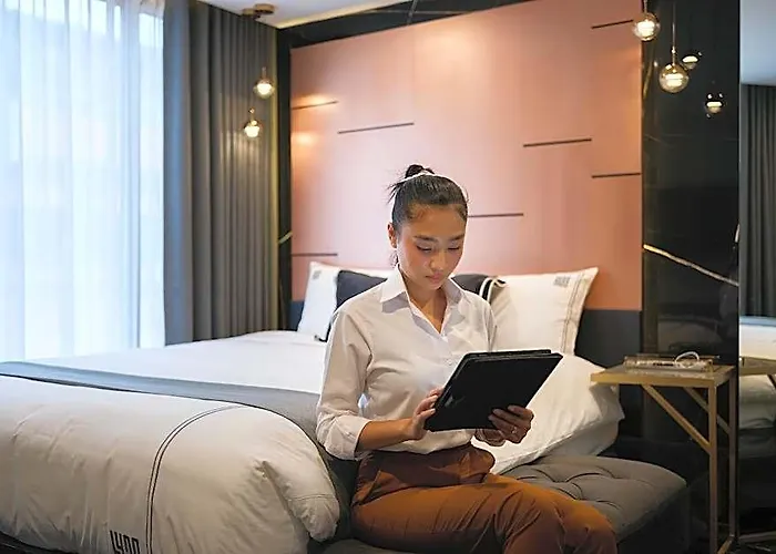 Hotel 433 - Asoke Sukhumvit Bangkok