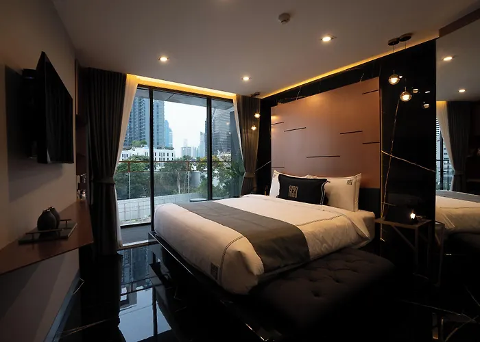 433 - Asoke Sukhumvit 3*
